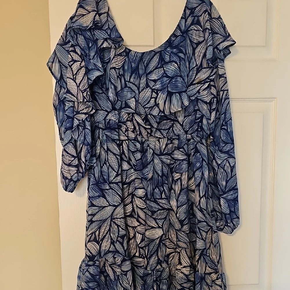 Lulu's Navy Leaf Print Long Sleeve Dress - Picture 5 of 6